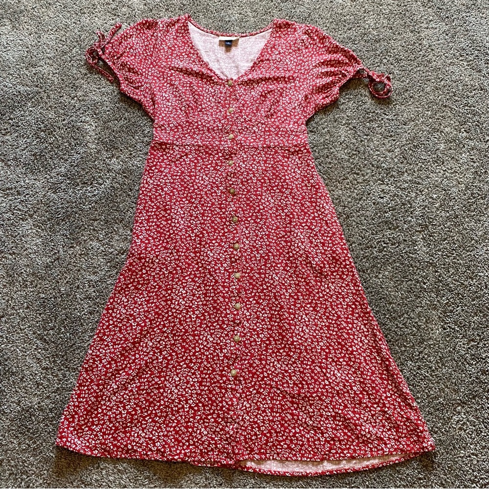 Universal Thread Red Floral Midi Dress